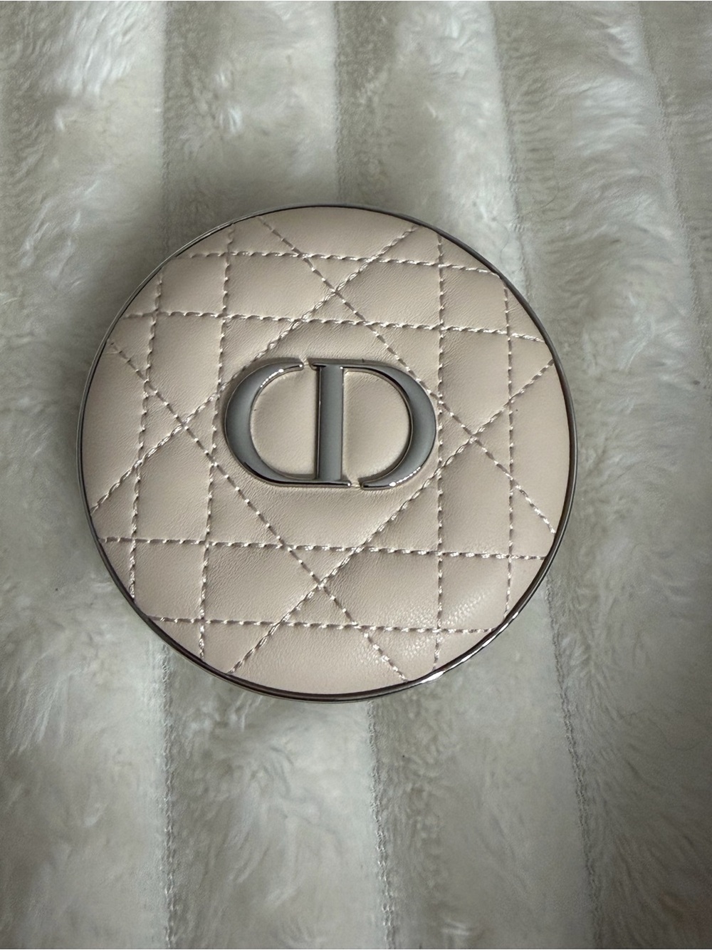 Dior Forever Nude Matte Filter Setting Powder - Off White & Silver Packaging